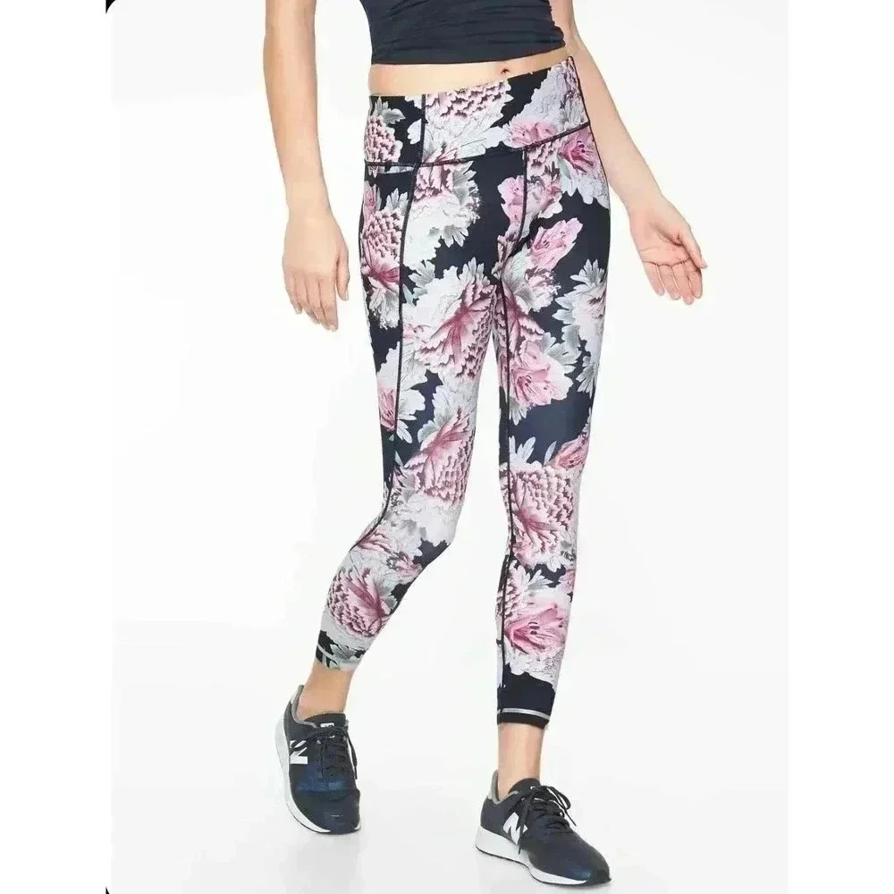 Athleta Run Free Garden Party 7/8 Leggings - size Small